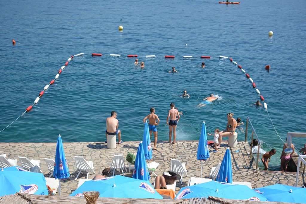 Krasići Hotel Anderba מראה חיצוני תמונה